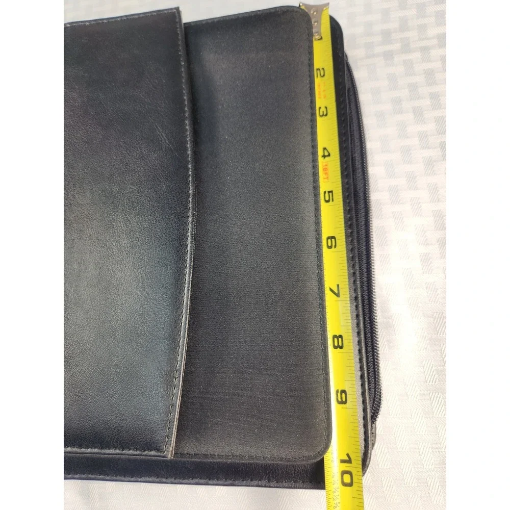 Vintage Day-Timer 7 Ring Zipper Planner Organizer Binder 5.5x8.5 + Accessories